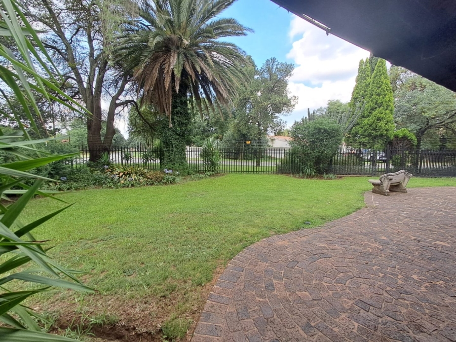 3 Bedroom Property for Sale in Vaalpark Free State